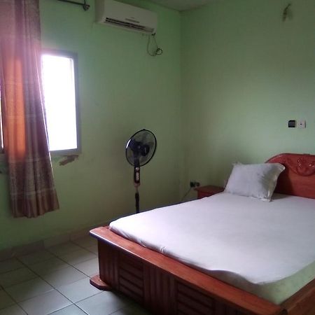 Hotel Kdv Bonabéri 외부 사진