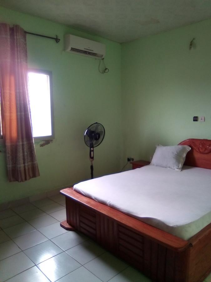 Hotel Kdv Bonabéri 외부 사진